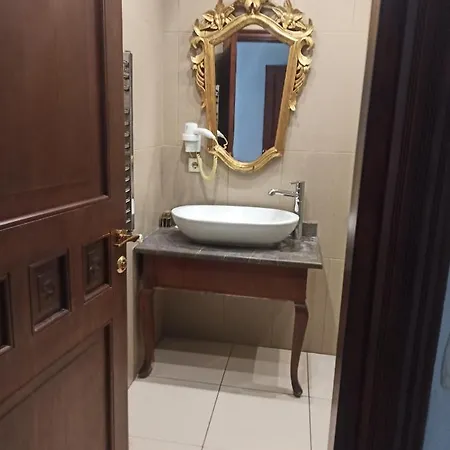 Hotel Valdivia * Istanbul